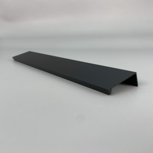 711 Black