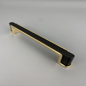 8386 Handle